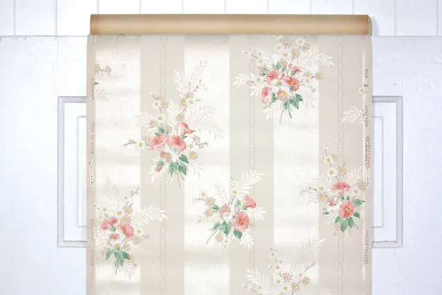 1940s Floral Vintage Wallpaper