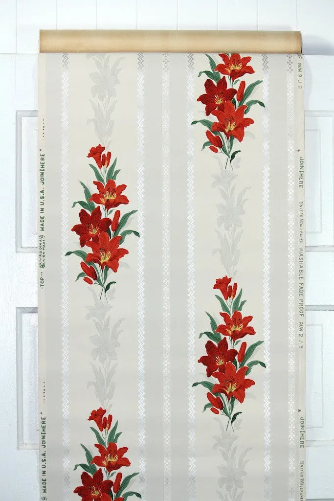 1940s Floral Vintage Wallpaper