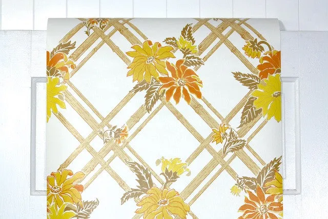 1970s Floral Vintage Wallpaper