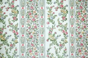 1970s Floral Vintage Wallpaper