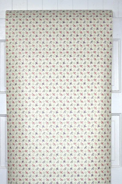 1970s Floral Vintage Wallpaper