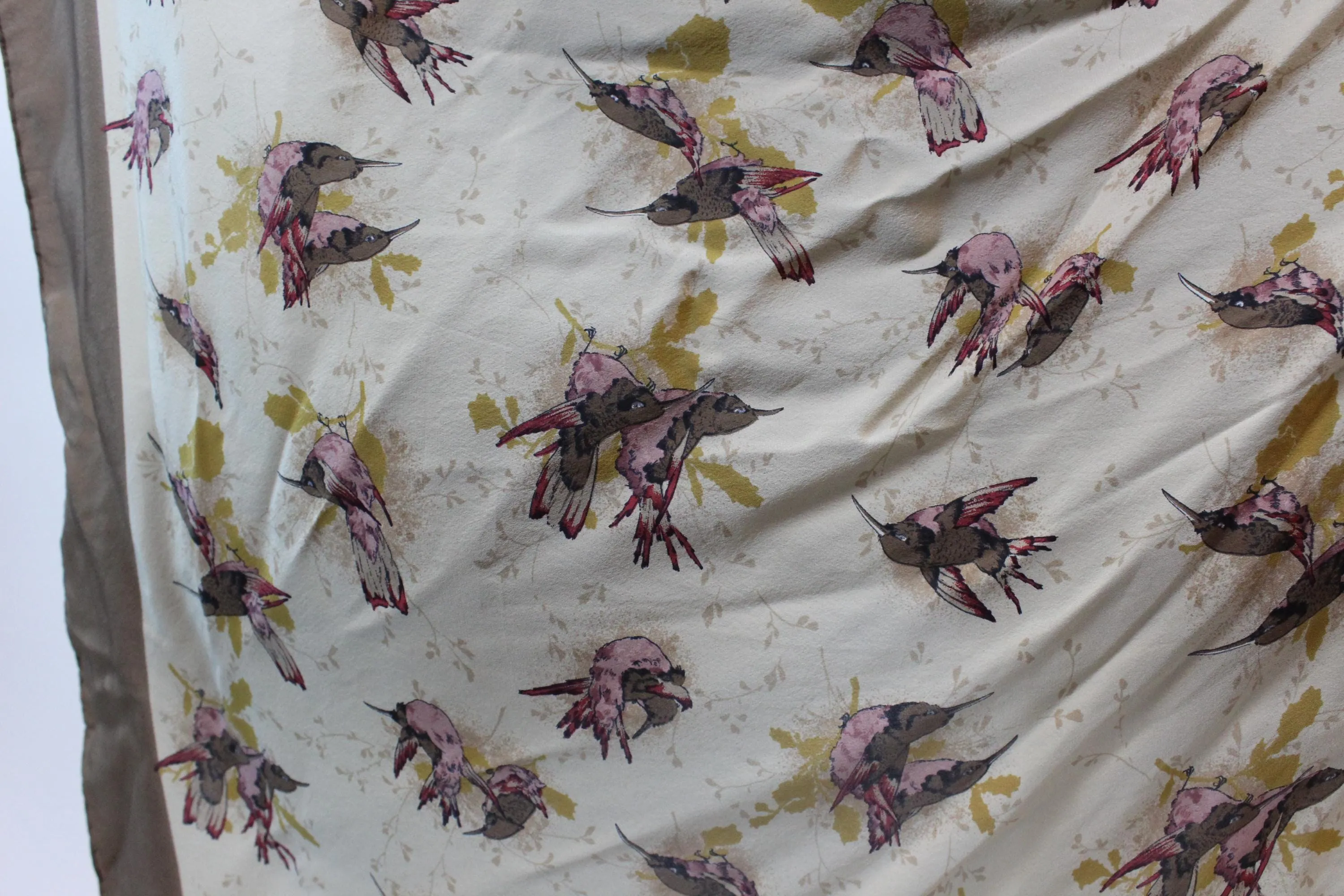 1970s GUCCI bird print SILK scarf | new fall winter