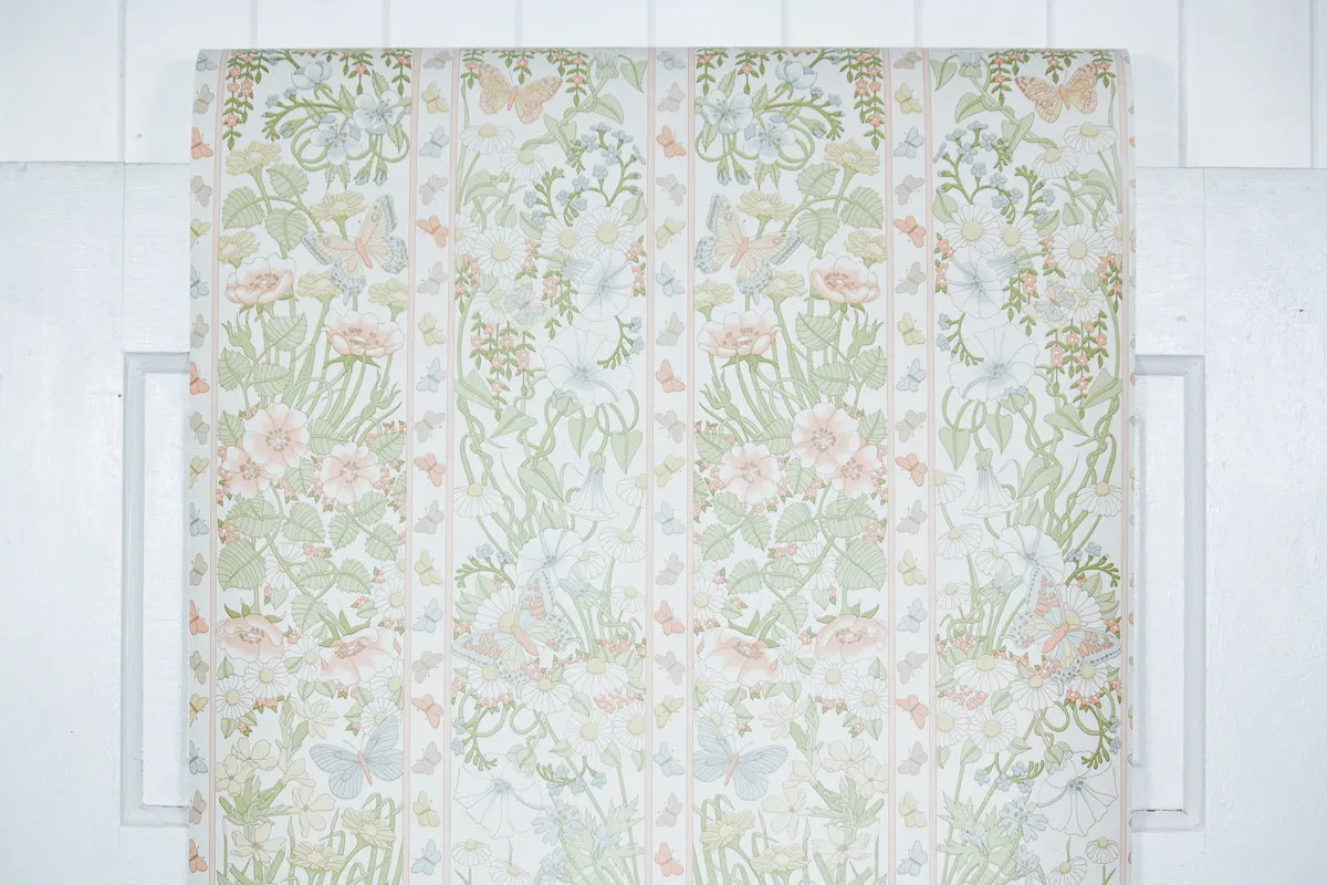 1980s Floral Vintage Wallpaper