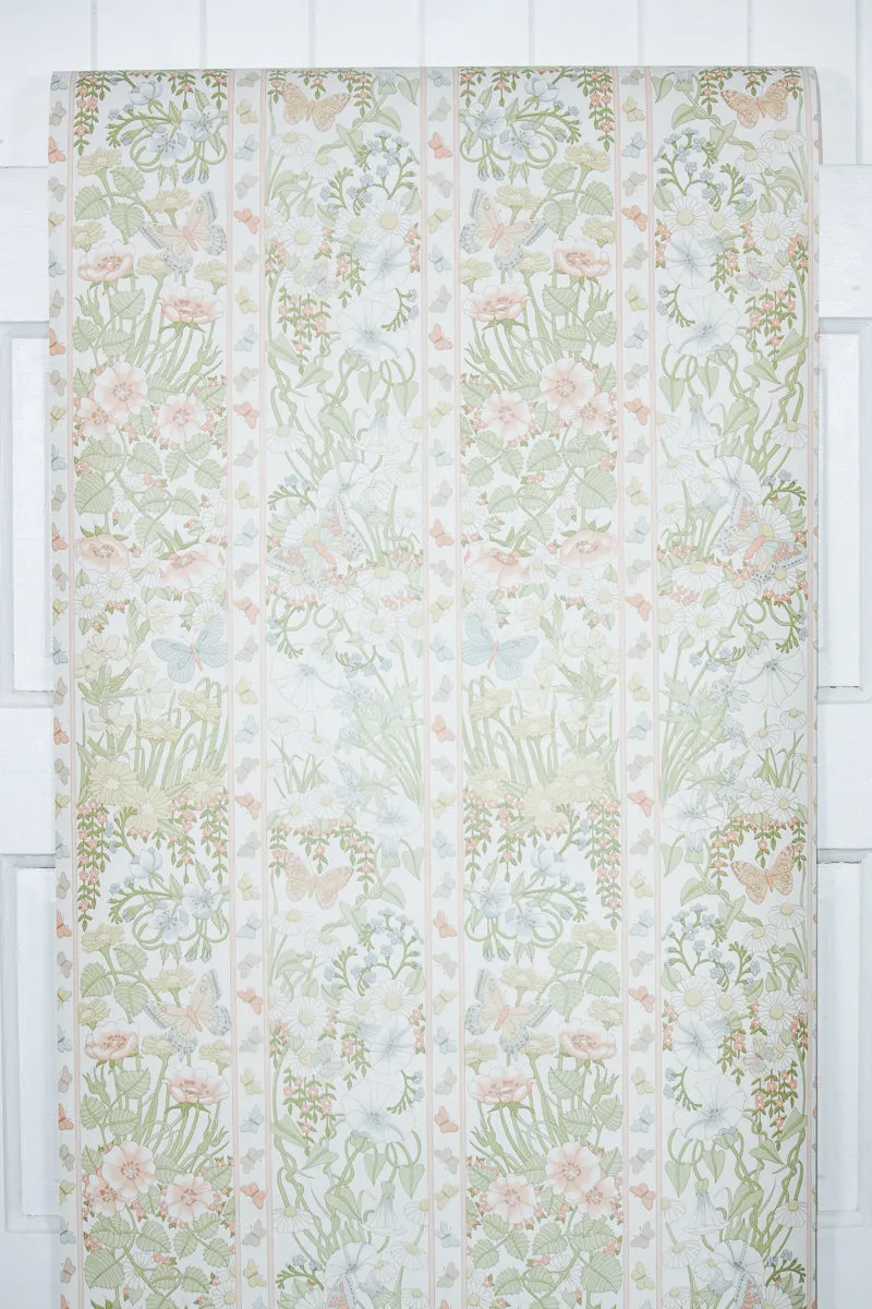 1980s Floral Vintage Wallpaper