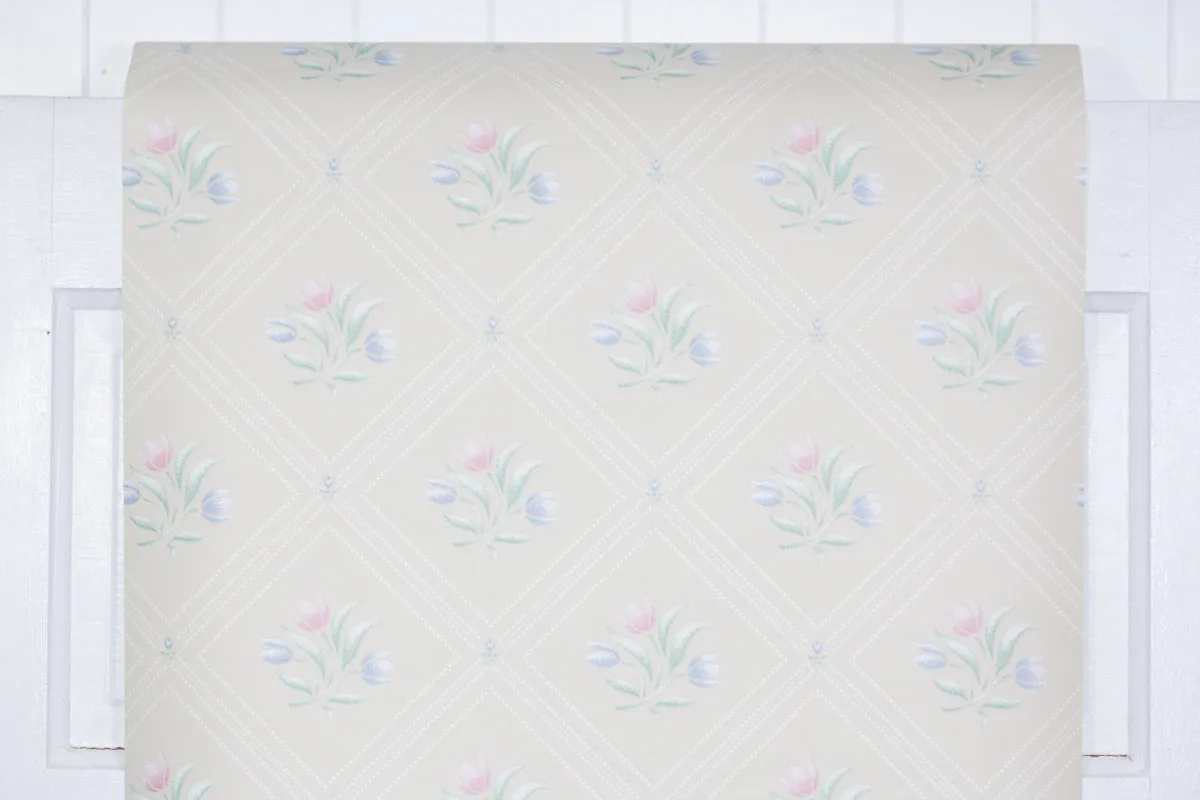 1980s Floral Vintage Wallpaper