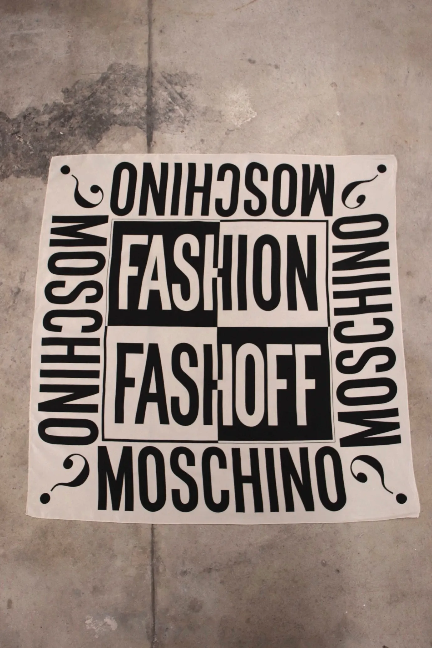 1990s Moschino 'Fashion Fashoff' Logo Scarf