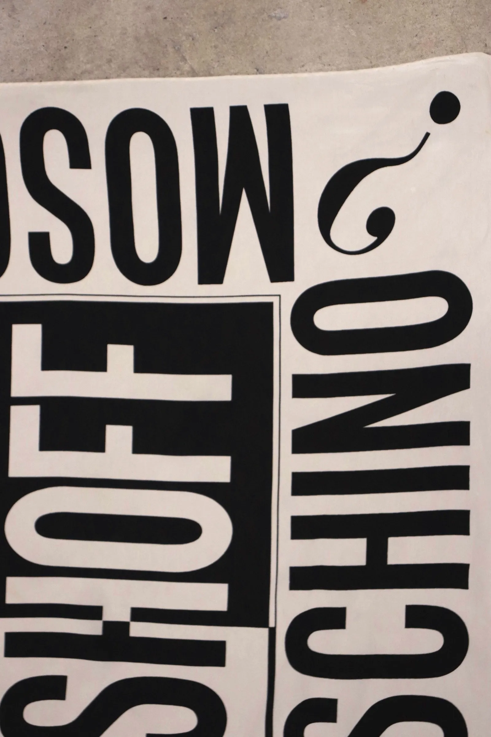 1990s Moschino 'Fashion Fashoff' Logo Scarf
