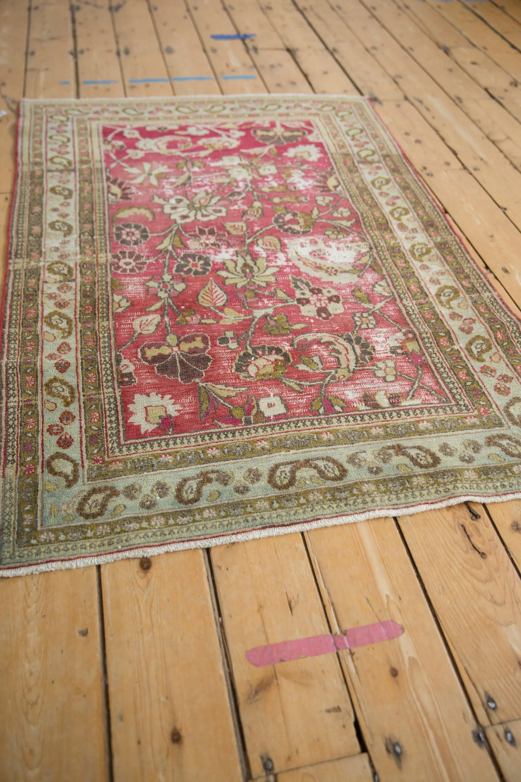 3x4.5 Vintage Distressed Doroksh Rug