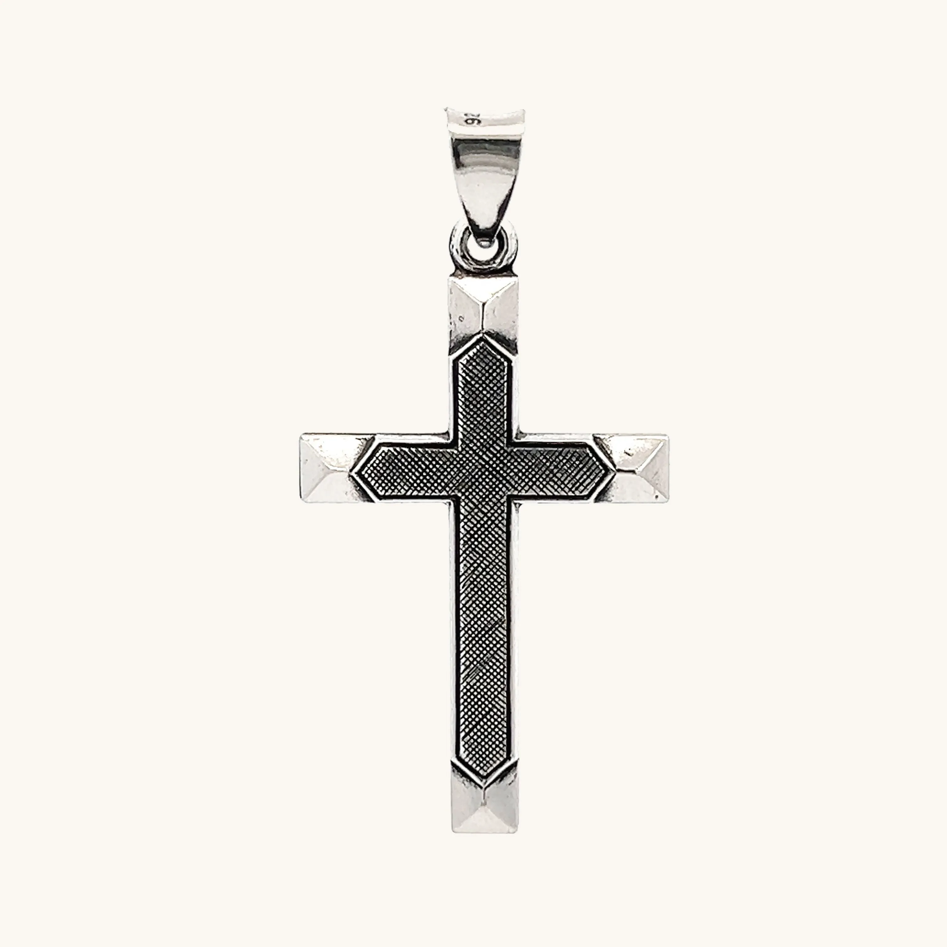925 STERLING SILVER TEXTURED CROSS PENDANT