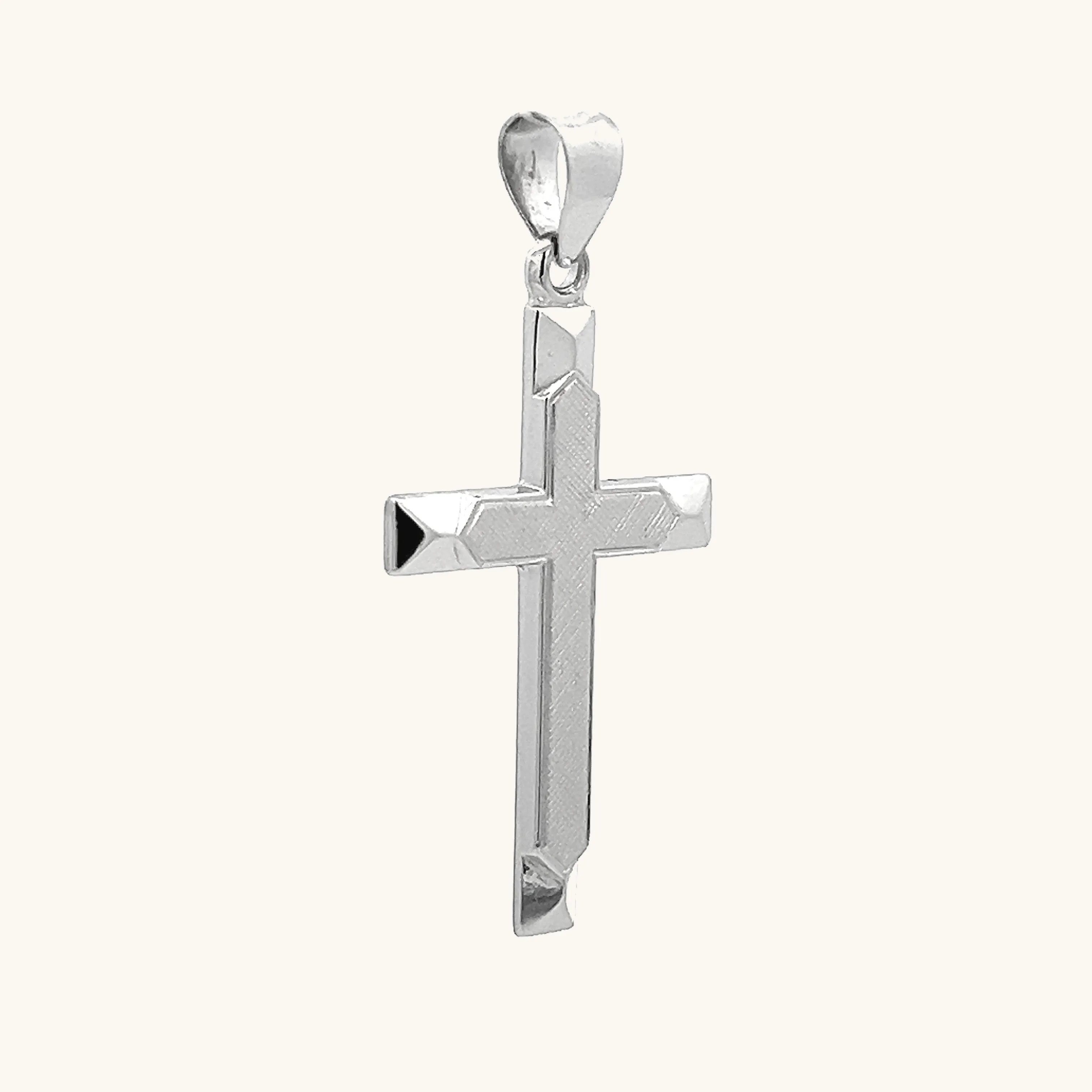 925 STERLING SILVER TEXTURED CROSS PENDANT