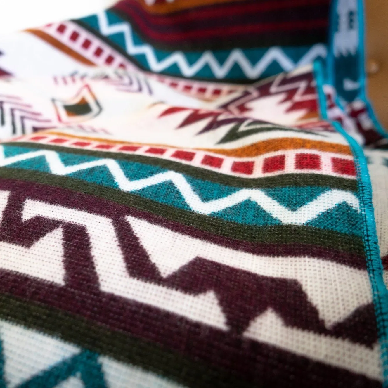 ANDEAN ALPACA WOOL BLANKET - TURQUOISE (ECUADOR)