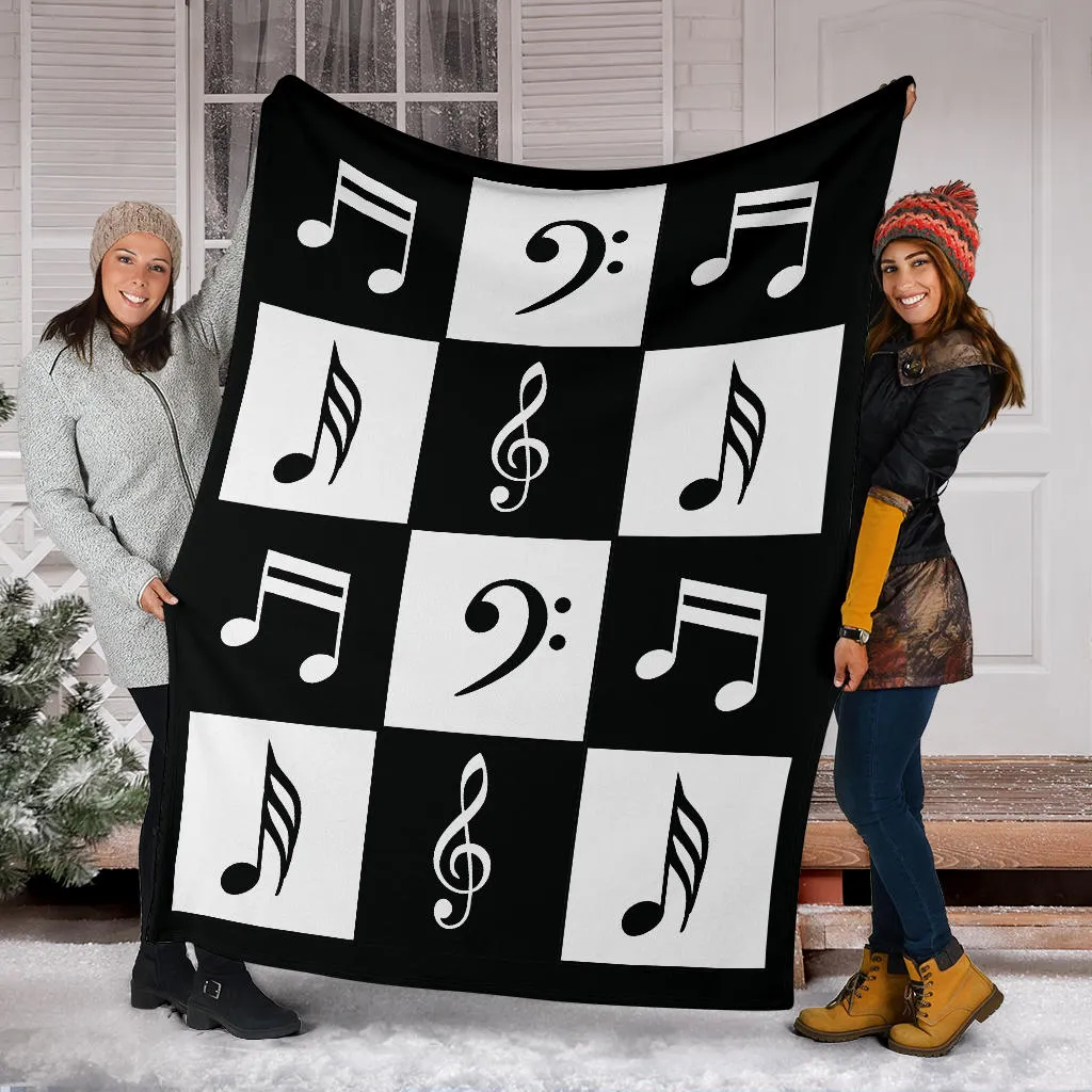 Black and White Large Checkered Music Notes Pattern Fleece Throw Blanket