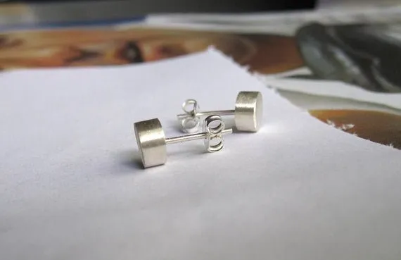 Classic Elegance With These Hand-Made Simple, Round Solid Sterling Silver Stud Earrings - 0048