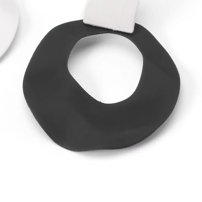 Fashion Creative Geometric Asymmetric Earrings Personality Exaggerated Disc Pendant Earrings