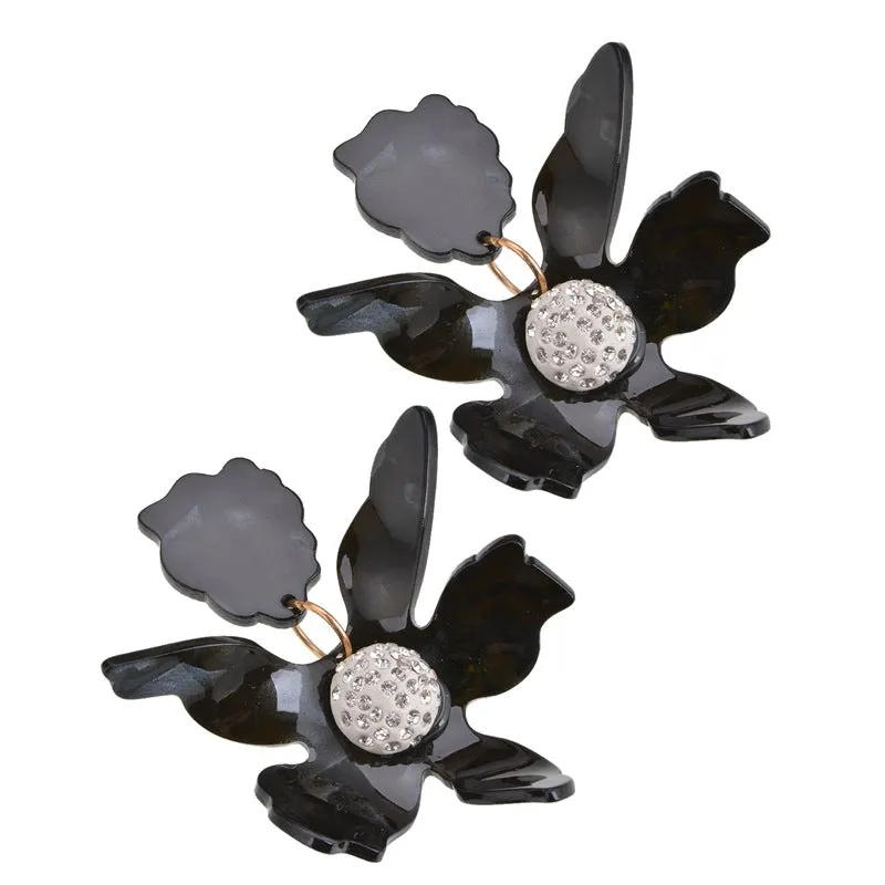 Fashion Jewelry Simple Personality New Earrings Acrylic Flower Earrings Zircon Ladies Petal Earrings