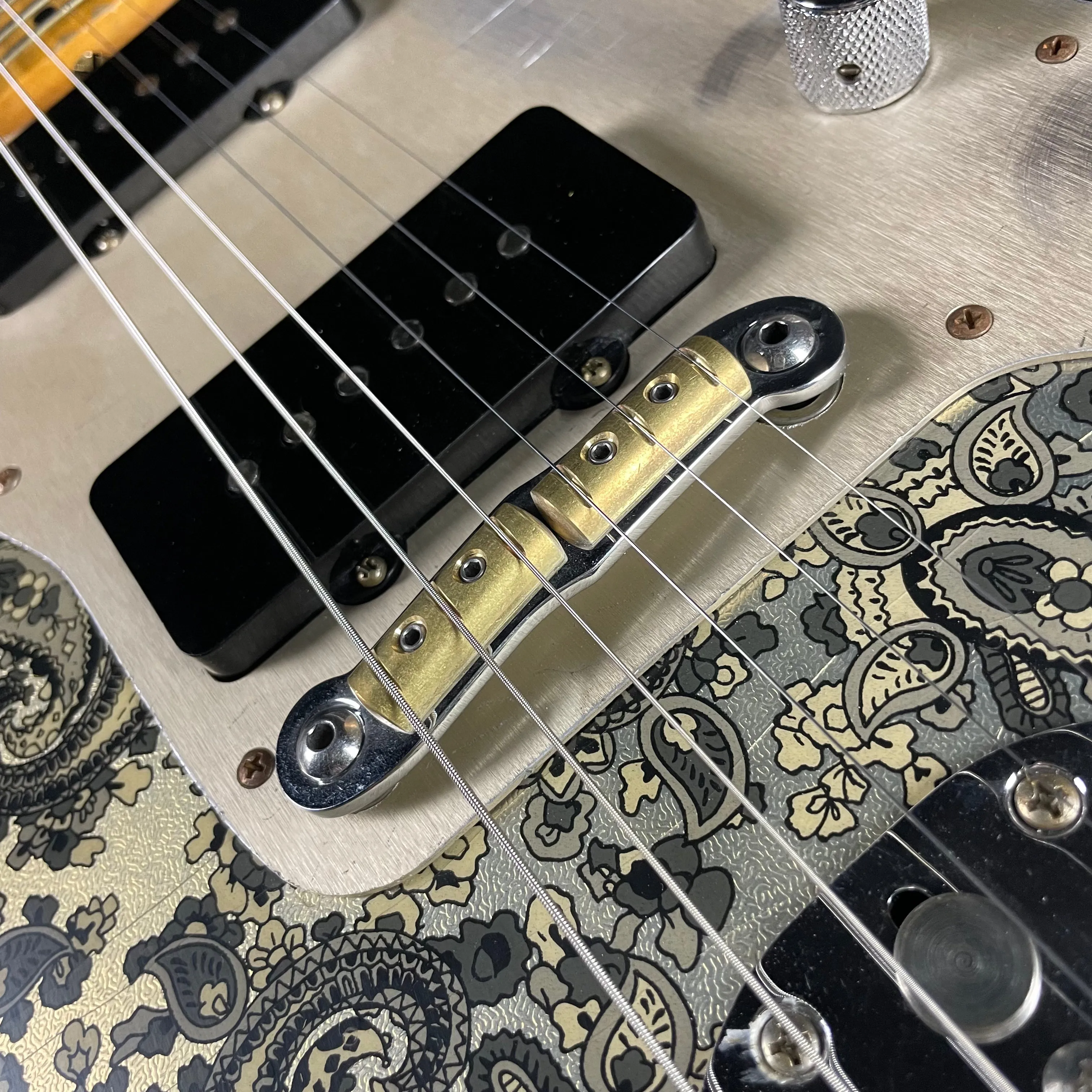 Fender Custom Shop LTD Custom Jazzmaster, Relic- Aged Black Paisley (8lbs 7oz)