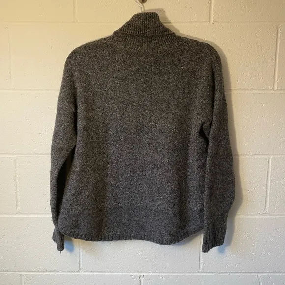 French Connection Sweater Women’s Size Medium Wool Blend Grey Turtleneck Cozy