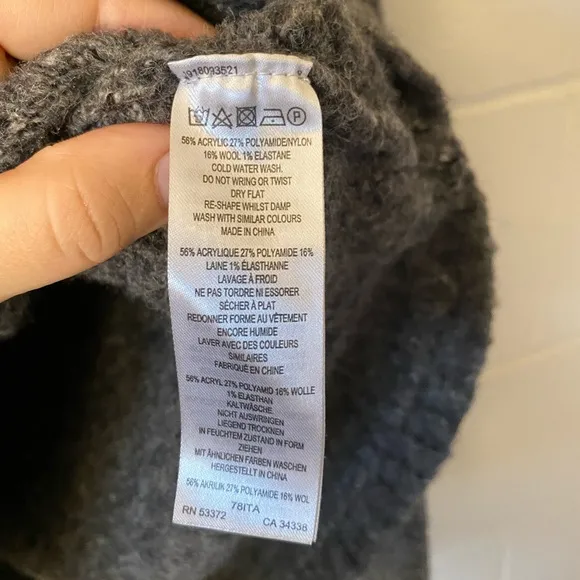 French Connection Sweater Women’s Size Medium Wool Blend Grey Turtleneck Cozy
