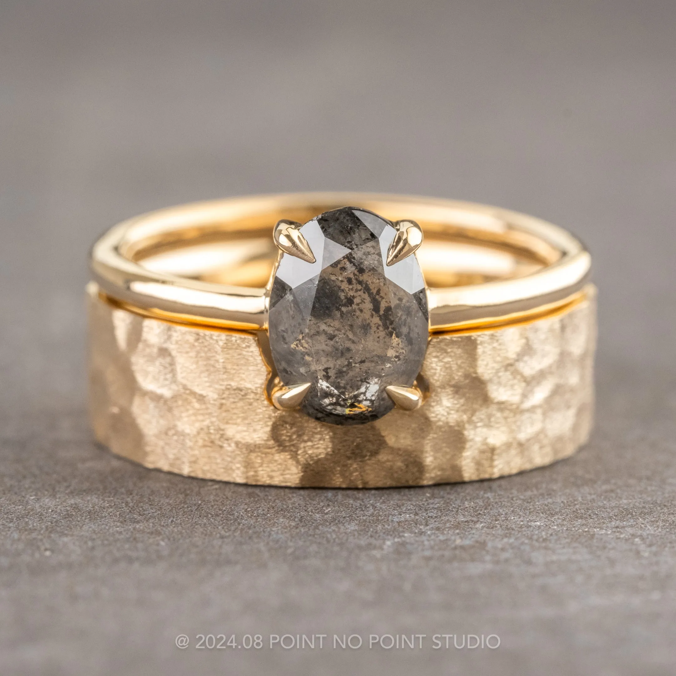 Hammered Ellipse Setting, 6mm 14k Yellow Gold Comfort Fit Wedding Band, Matte Finish