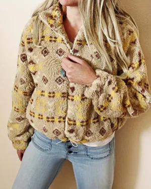 Hiker Fleece Pullover in Fall