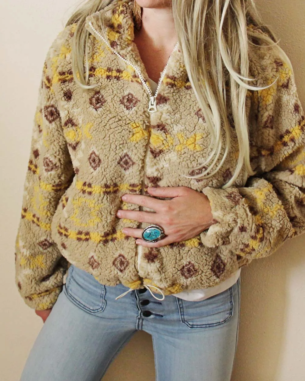 Hiker Fleece Pullover in Fall