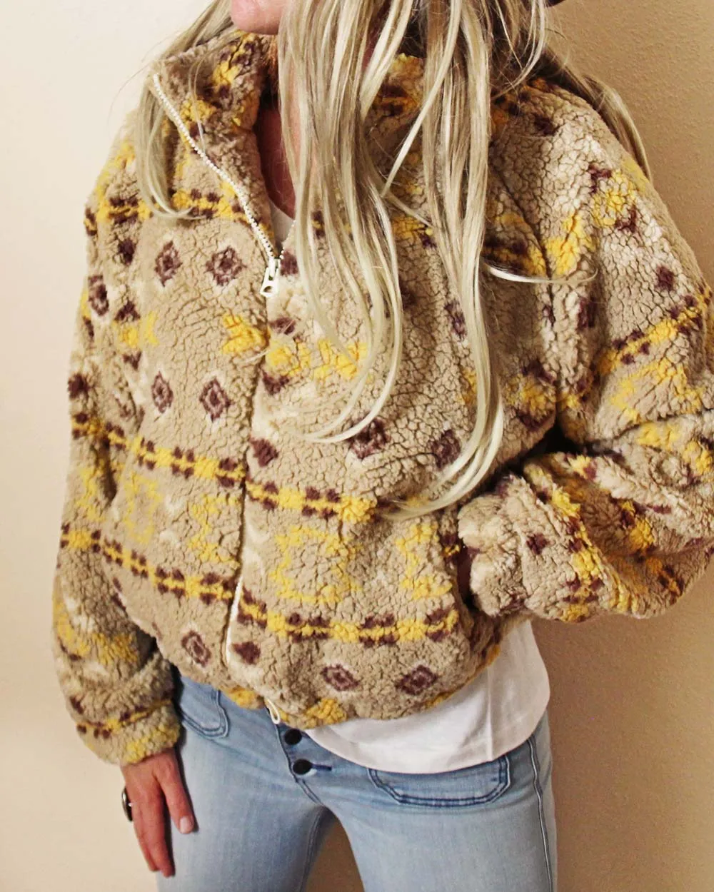 Hiker Fleece Pullover in Fall