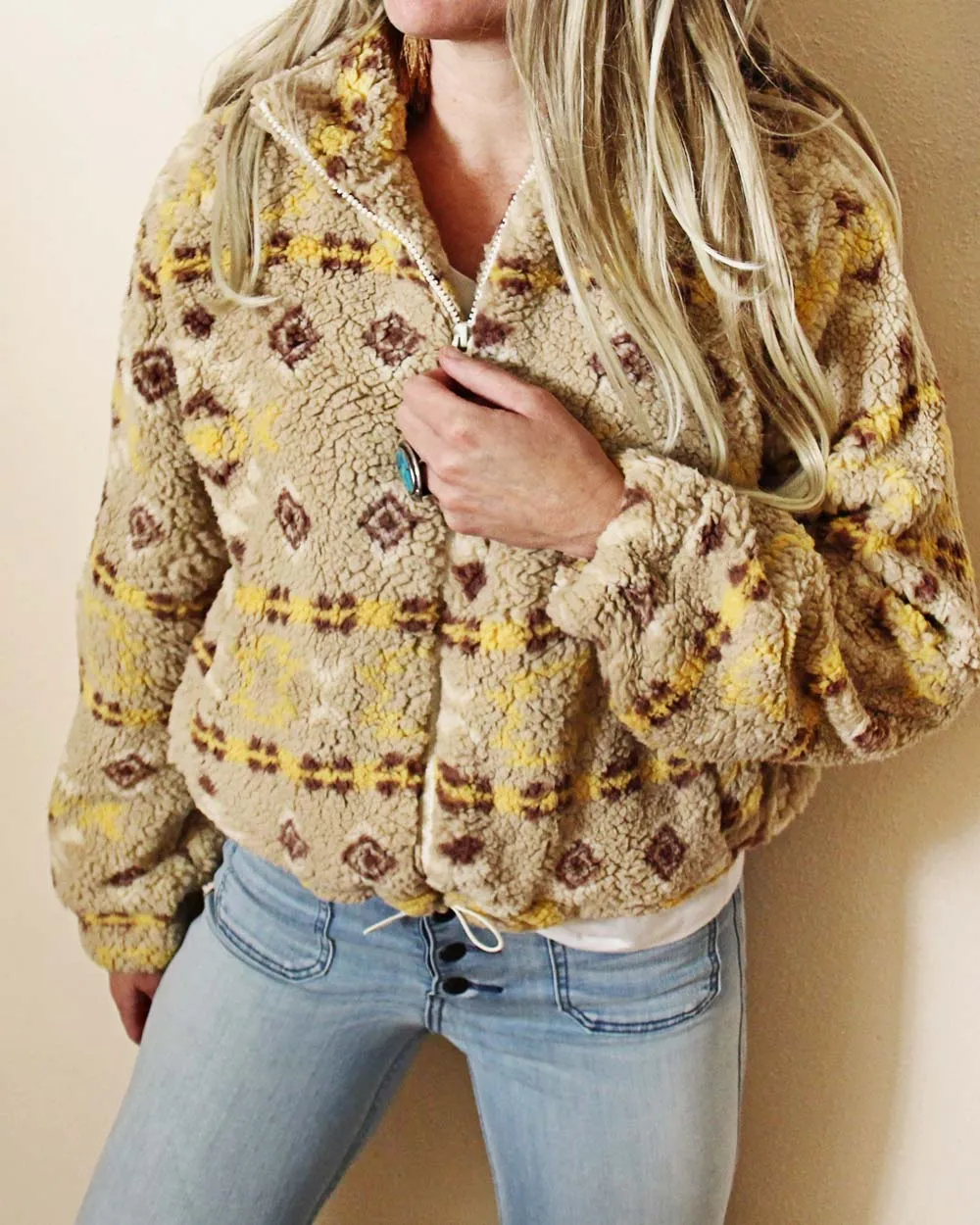 Hiker Fleece Pullover in Fall
