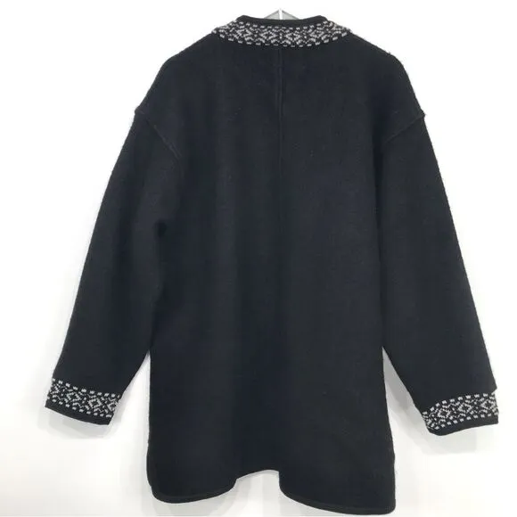 Icelandic Design Black White Nordic Design 100% Wool Sweater Coat