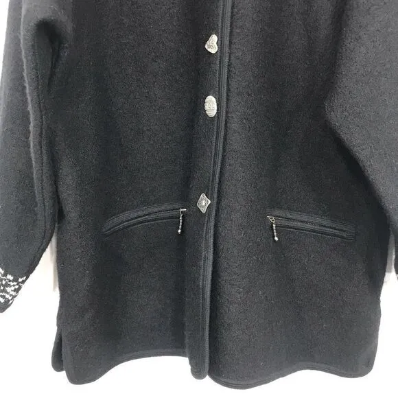 Icelandic Design Black White Nordic Design 100% Wool Sweater Coat
