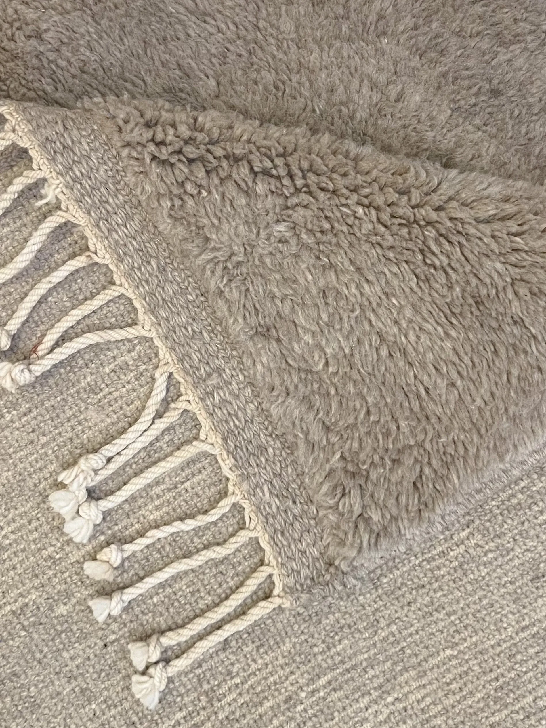 Keltouma's Natural Mixed Pile Hand-Knot
