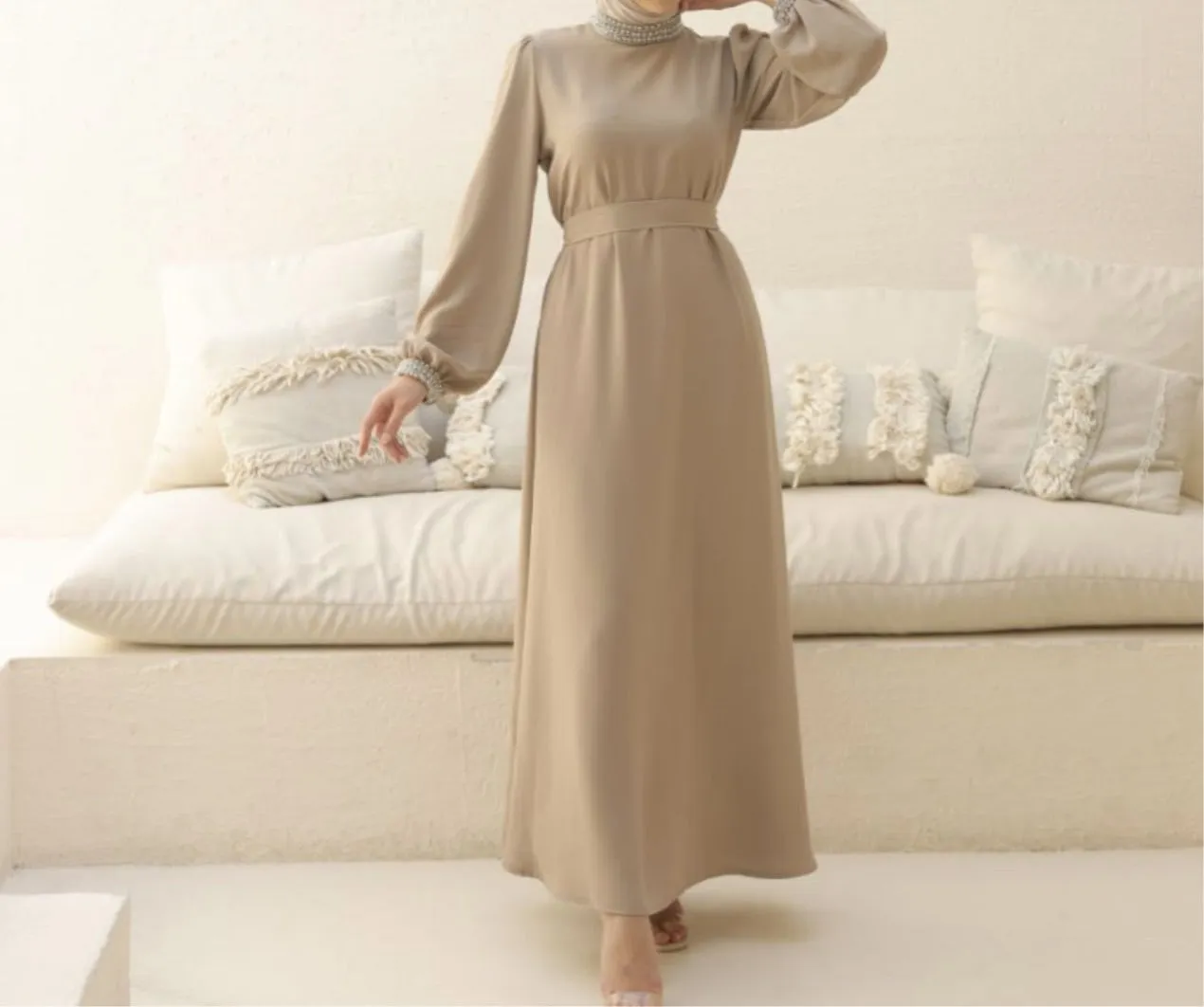 Layla Abaya - Beige