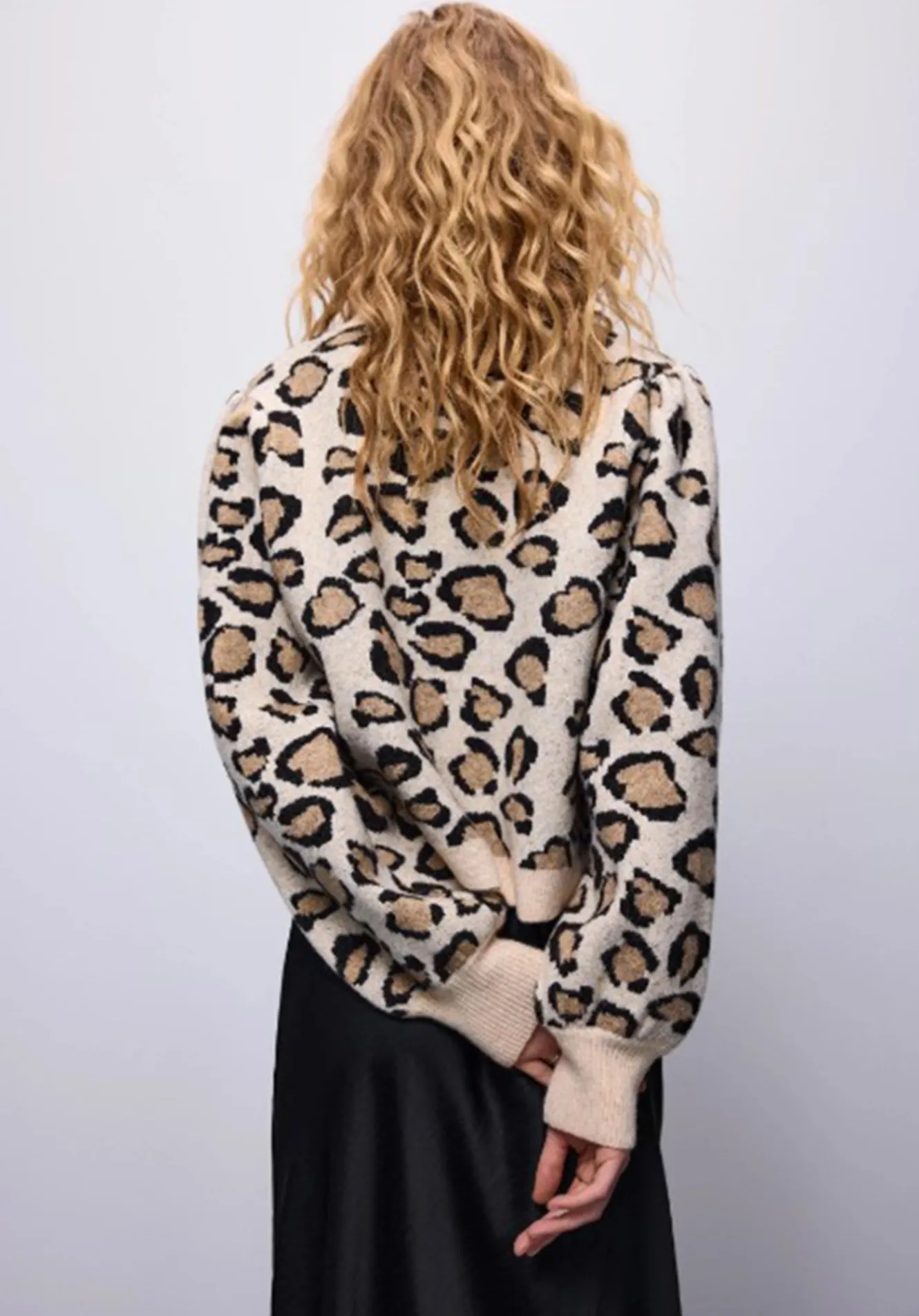 leopard jacquard cardigan