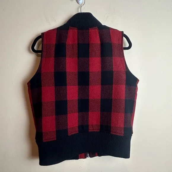 Madewell Buffalo Red and Black Plaid Wool Vest Women’s Size Medium