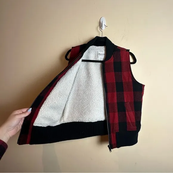 Madewell Buffalo Red and Black Plaid Wool Vest Women’s Size Medium