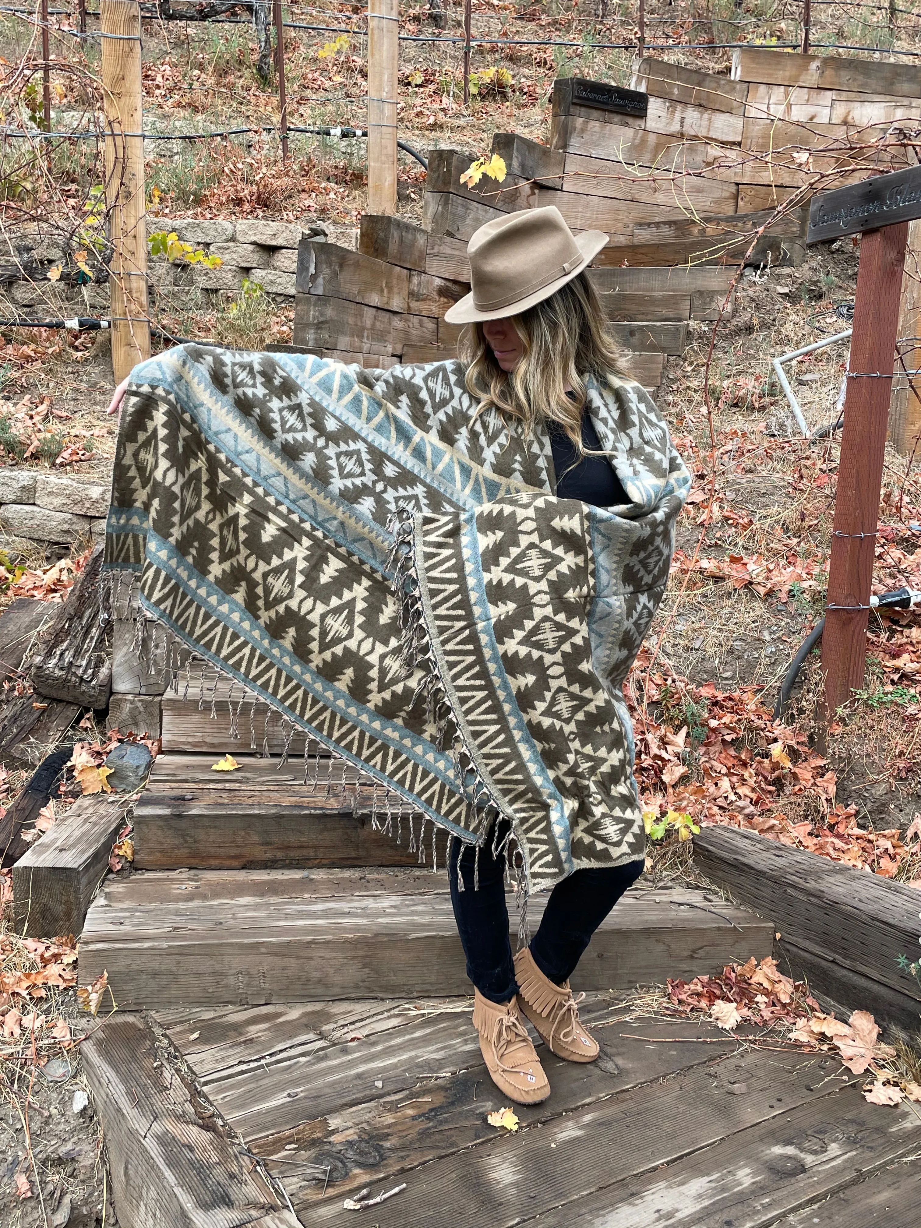 Manali Scarf