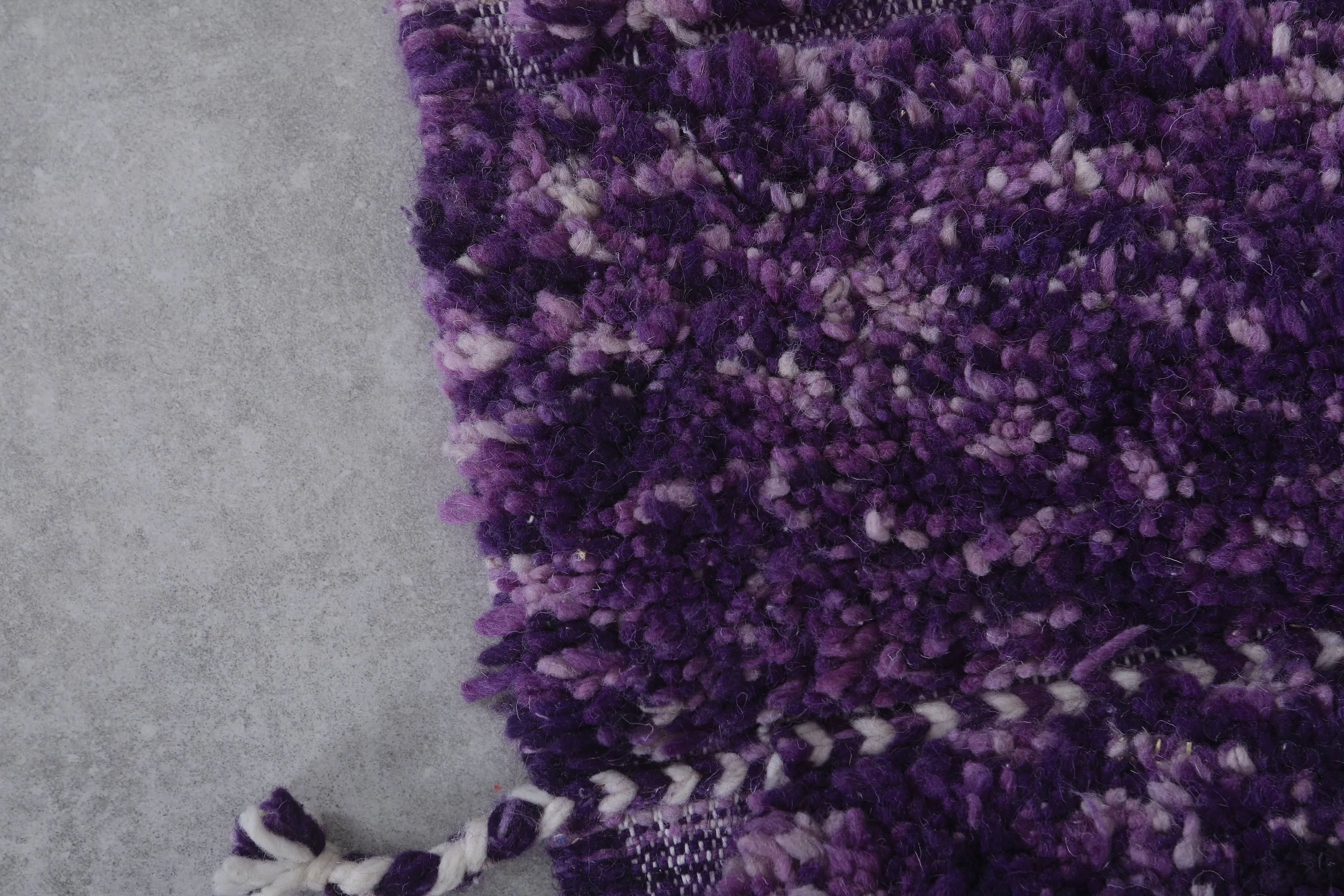 Moroccan Beni Ourain Rug 4.6 x 6.1 Ft - Purple Handmade Rug