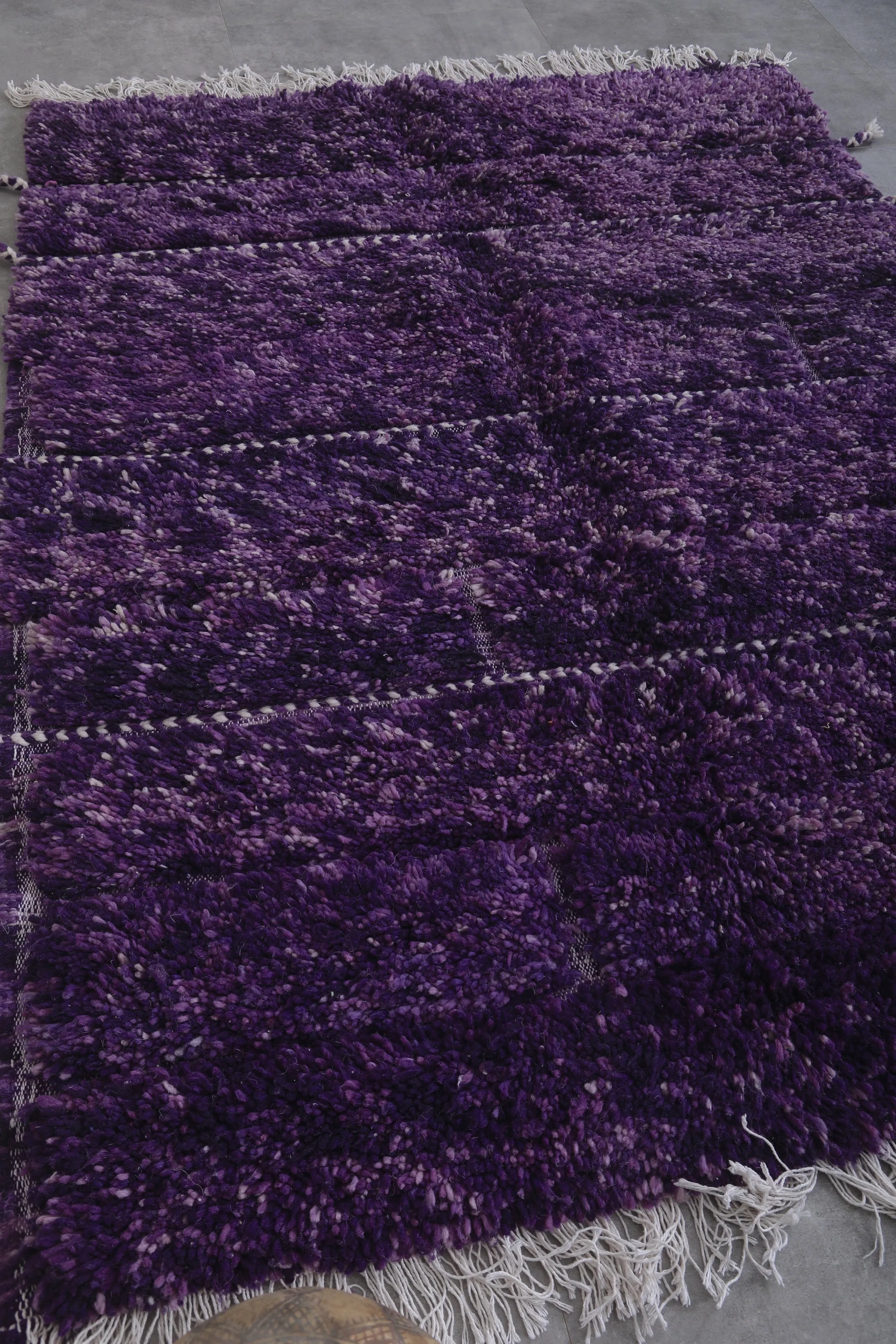 Moroccan Beni Ourain Rug 4.6 x 6.1 Ft - Purple Handmade Rug