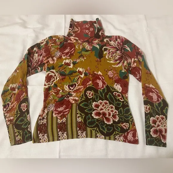 Neiman Marcus vintage cashmere turtleneck floral and paisley patterned sweater