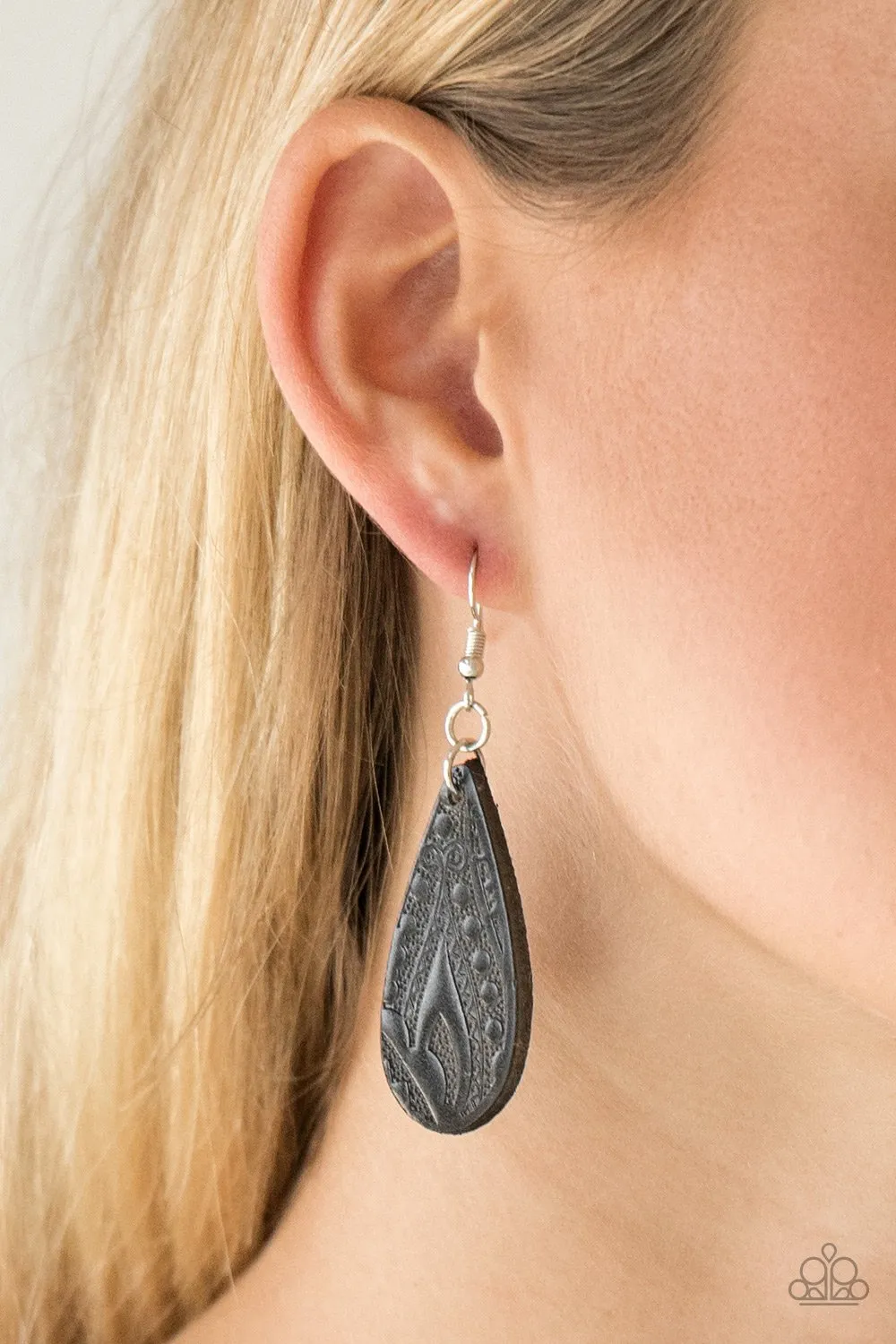 Paparazzi Get In The Groove - Black Leather Earrings