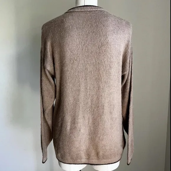 PERUVIAN 100% Alpaca Wool Handmade Crew Neck Knit Sweater Sz M Brown Tan Soft