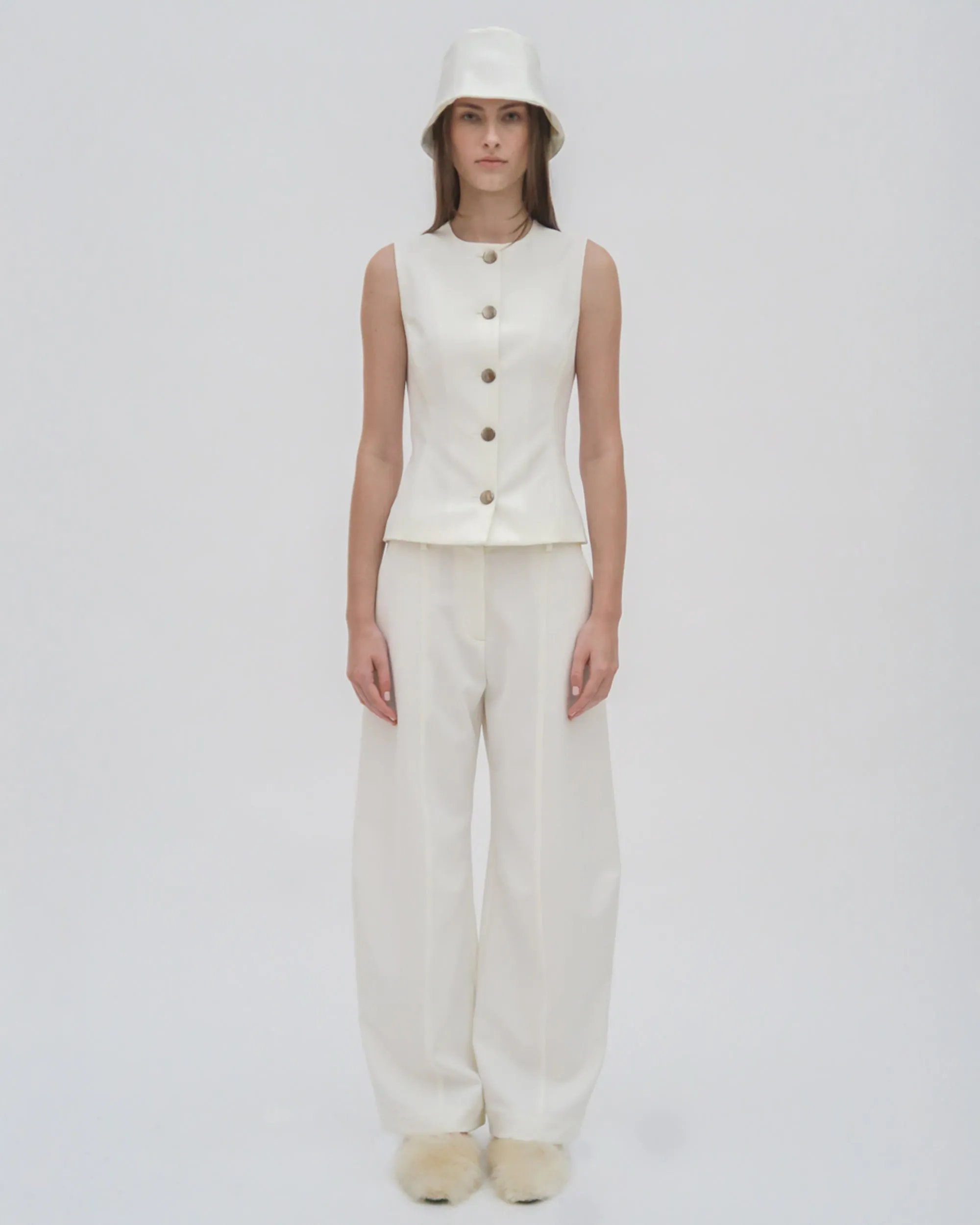 SLEEVELESS BUTTON FRONT TOP  - TECHNICAL CADY