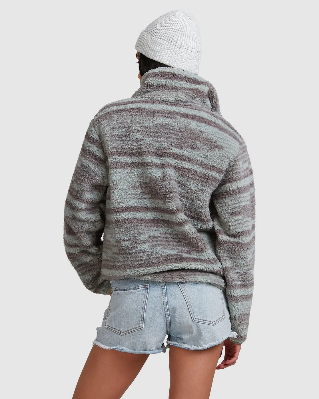 Switchback Pullover