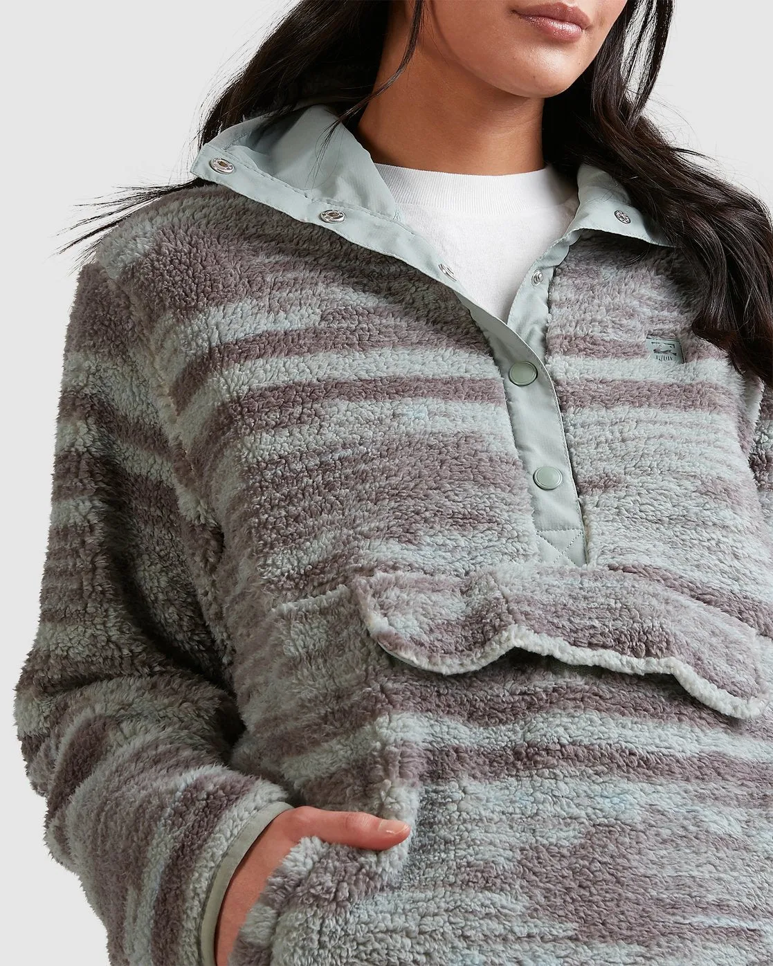 Switchback Pullover