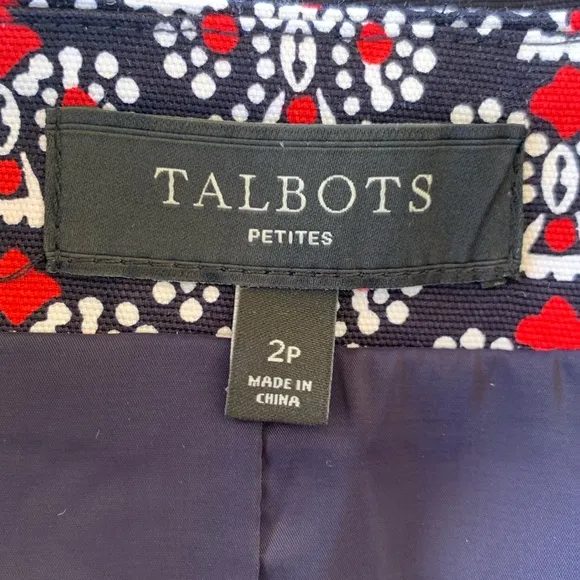 TALBOTS PETITES skirt navy with pretty summery red &amp; white paisley. 2P EUC