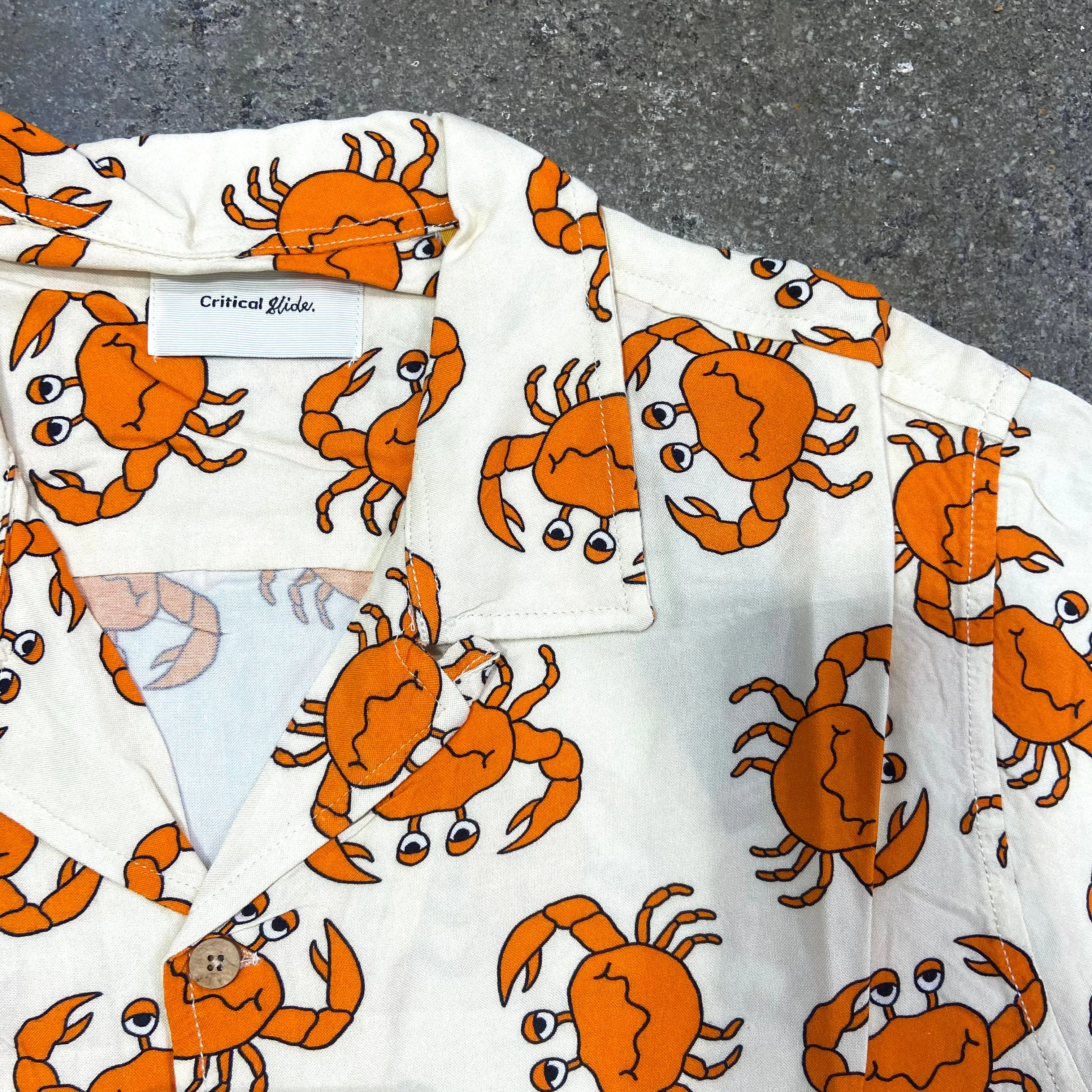 THE CRITICAL SLIDE SOCIETY    GERALD RESORT SHIRT