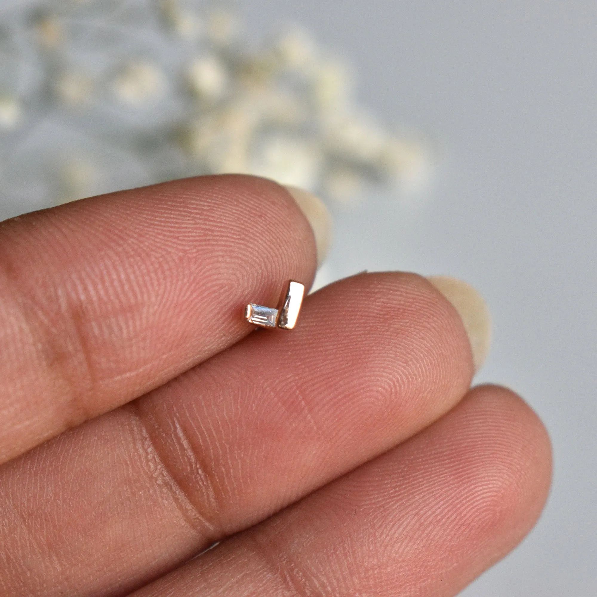 Tiny V Baguette Diamond Stud