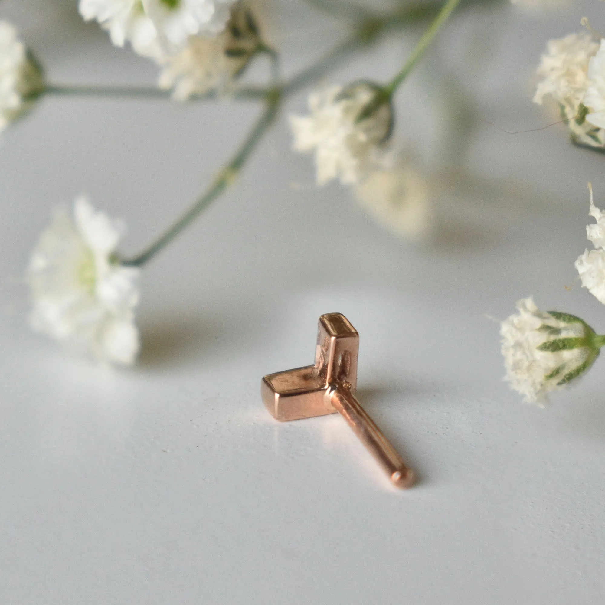 Tiny V Baguette Diamond Stud