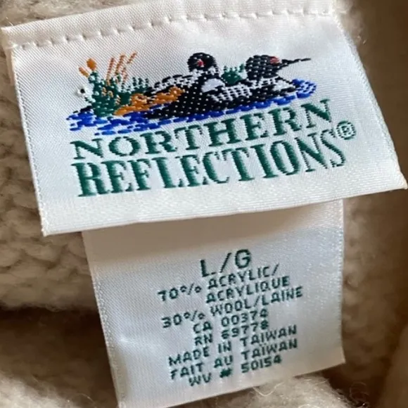 Vintage Northern Reflections cream off white turtleneck wool blend cozy sweater