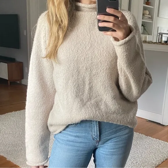 Vintage Northern Reflections cream off white turtleneck wool blend cozy sweater