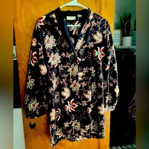 Vintage Victoria’s Secret Gold Label Floral Satin Sleep Shirt
